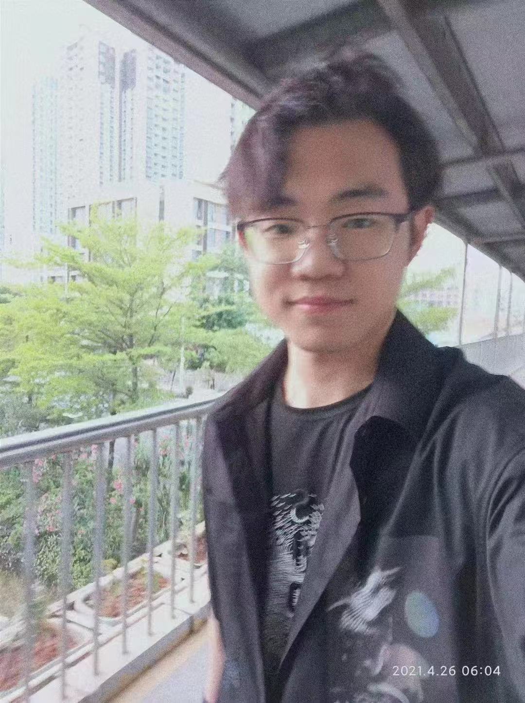 96年济南的小哥哥找对象啦，教育单位 工作稳定人又帅气，有房有车，相中的私聊我介绍哦