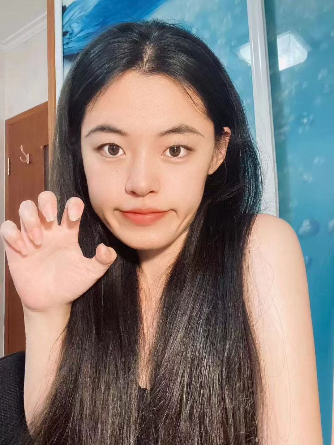 下方有资料照片，挡脸的可以找我看照片哦，相中的私聊我介绍认识00