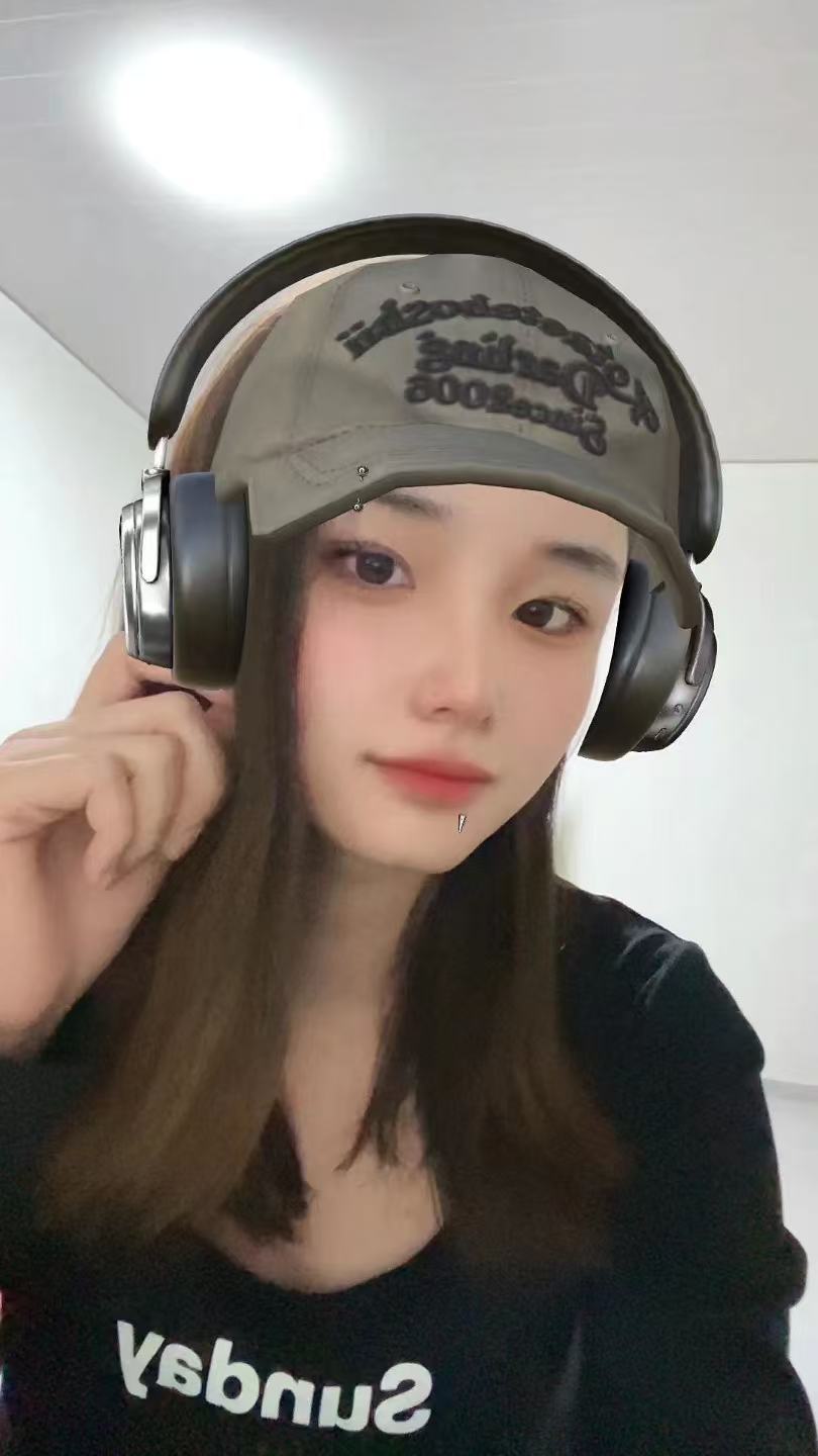 下方有资料照片，挡脸的可以找我看照片哦，相中的私聊我介绍认识03