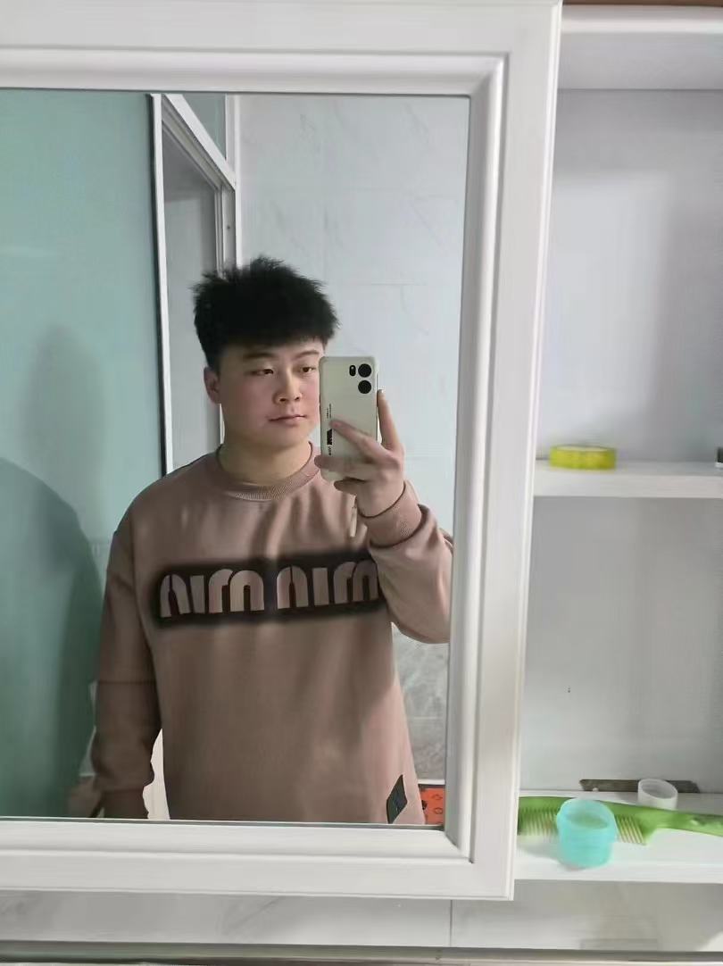 下方有资料照片，挡脸的可以找我看照片哦，相中的私聊我介绍认识05