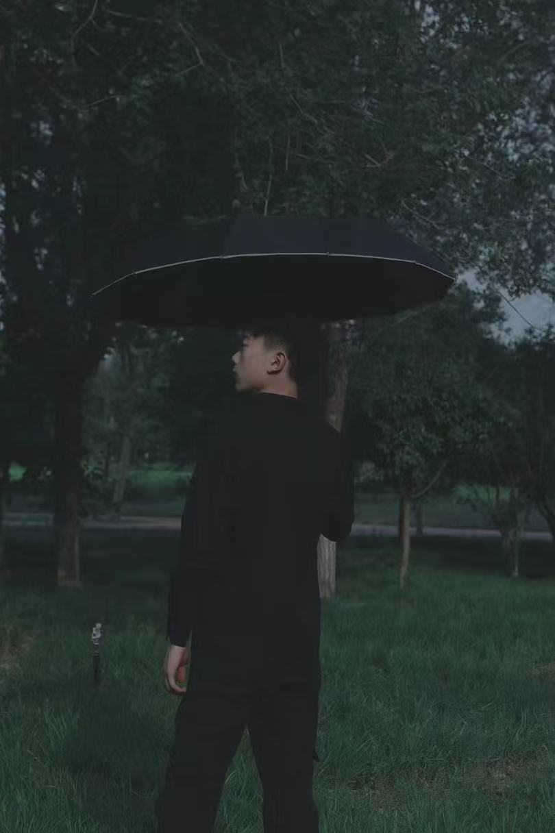 01年济南的小哥哥找对象啦，身高182， 工作物流，收入稳定，相中的私聊我介绍哦