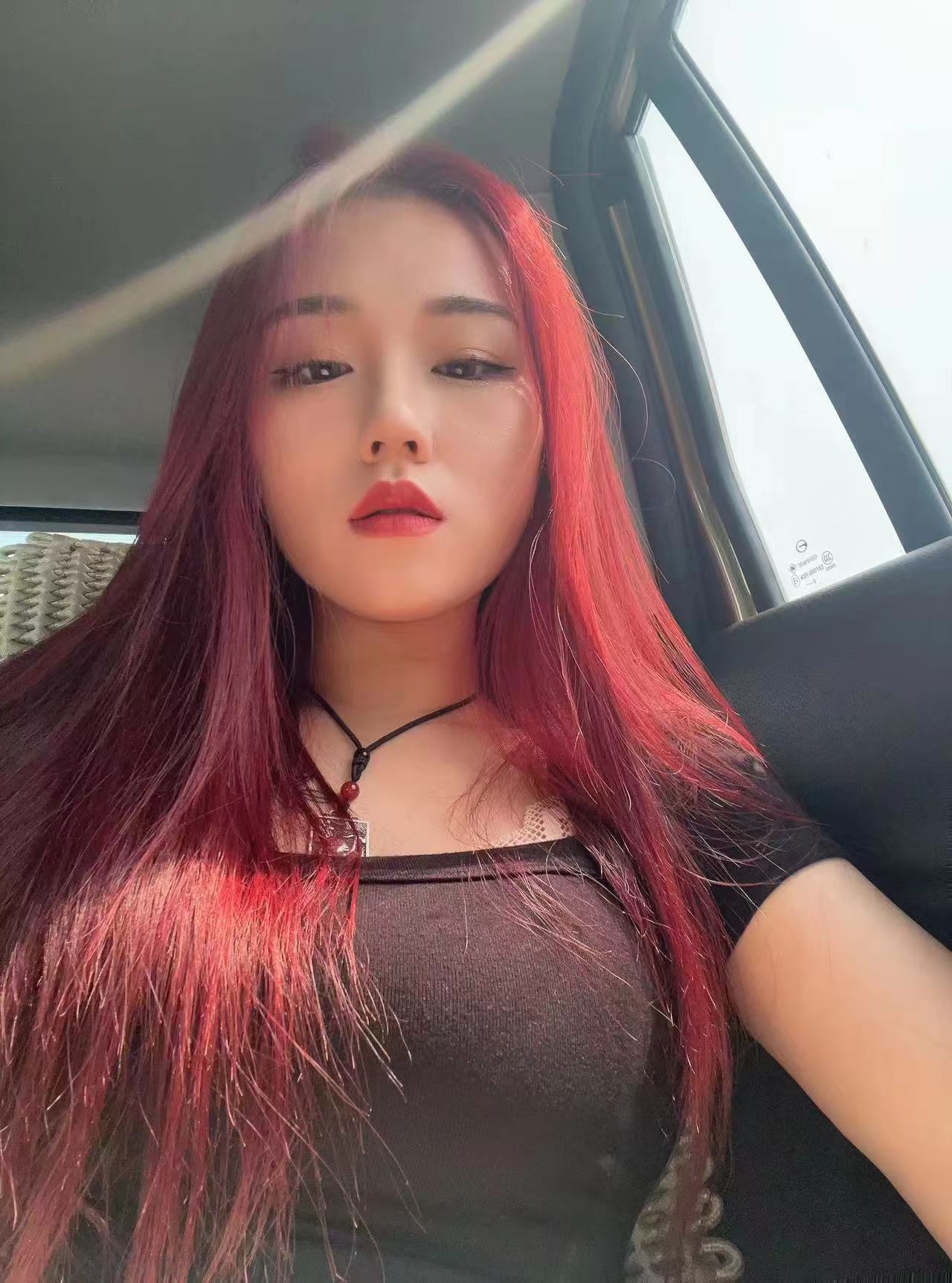 00年济南小姐姐找对象啦，身高160。职业护士，合适的话接受异地，相中的私聊一下介绍哦