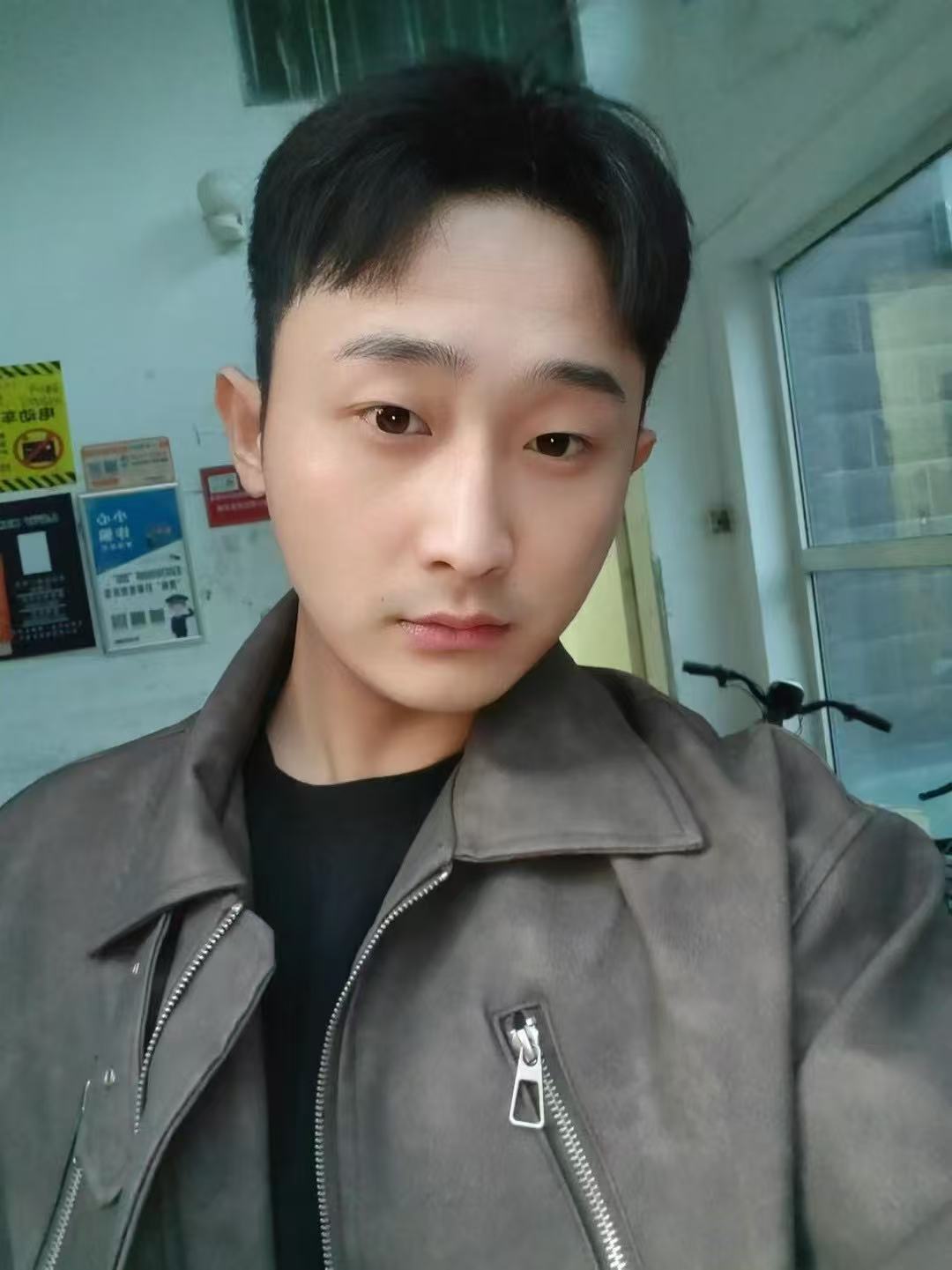 下方有资料照片，挡脸的可以找我看照片哦，相中的私聊我介绍认识_copy02