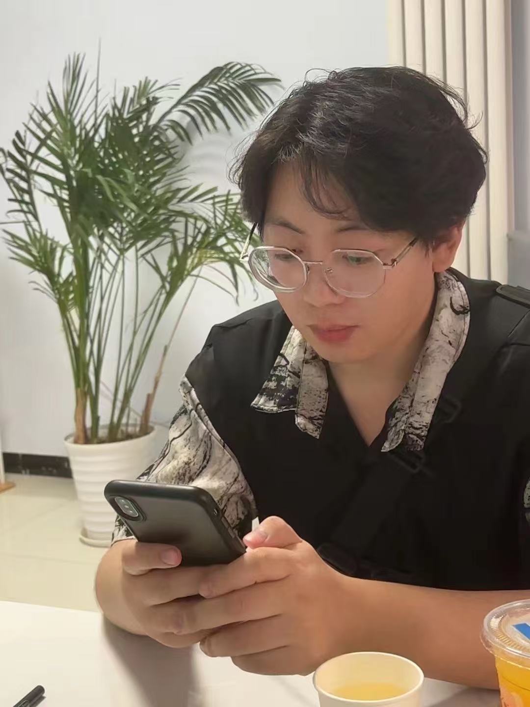 下方有资料照片，挡脸的可以找我看照片哦，相中的私聊我介绍认识94