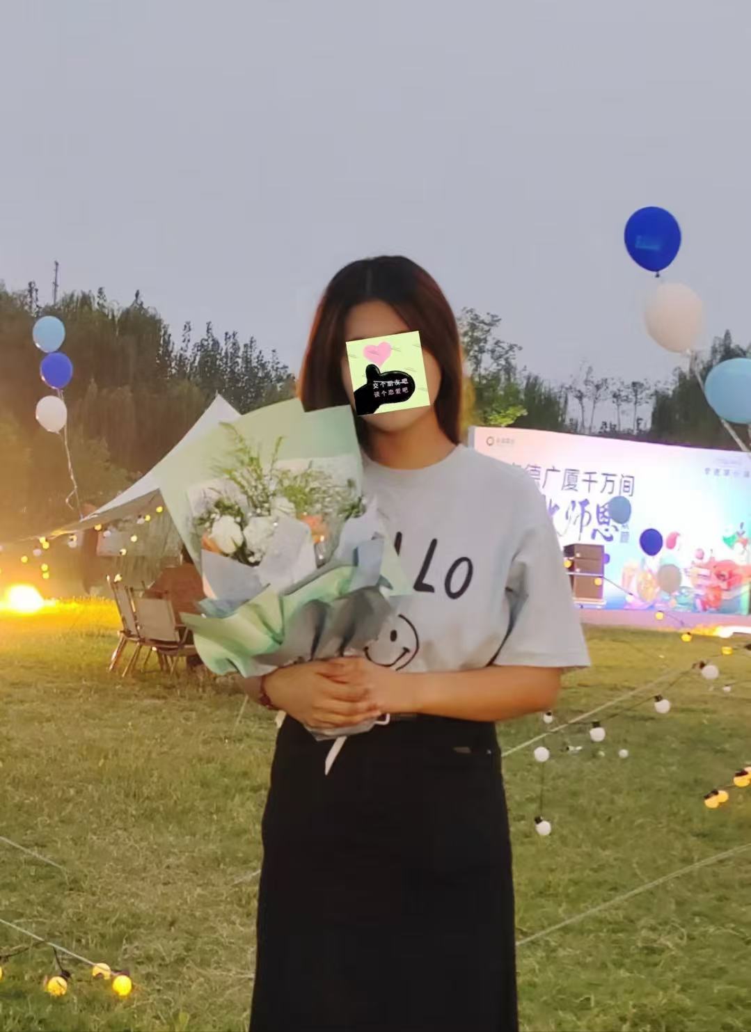 下方有资料照片，挡脸的可以找我看照片哦，相中的私聊我介绍认识01