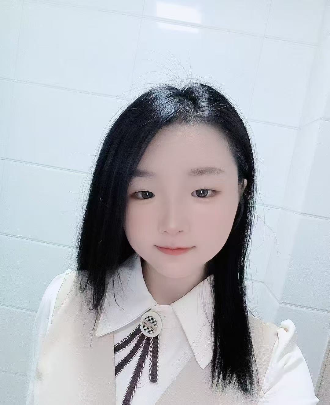 下方有资料照片，挡脸的可以找我看照片哦，相中的私聊我介绍认识99