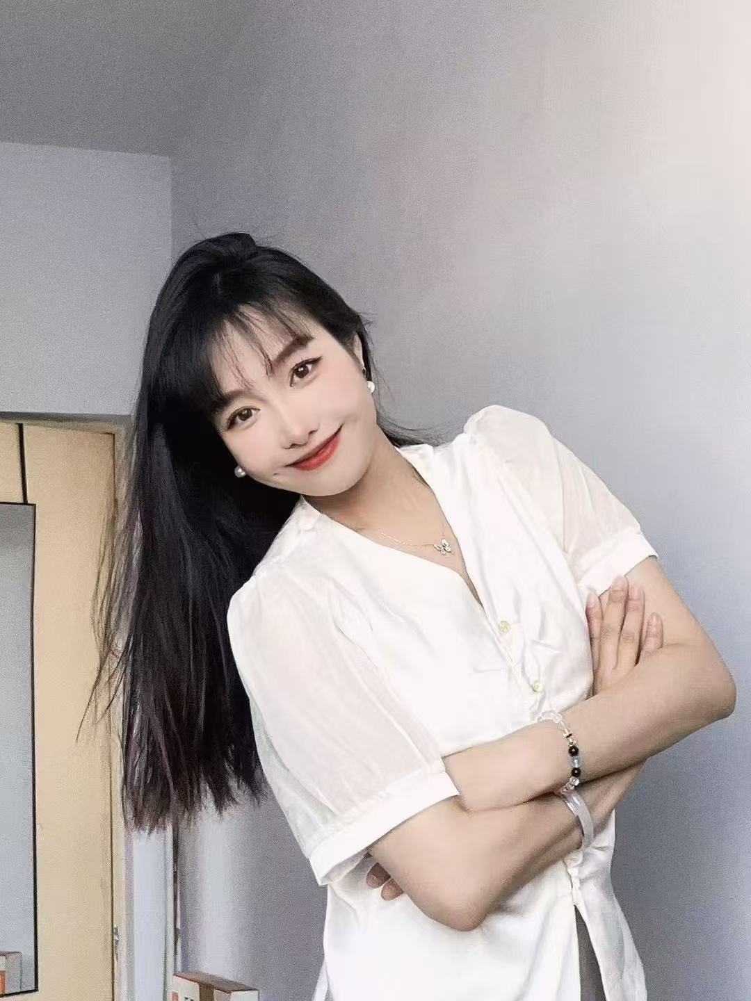 下方有资料照片，挡脸的可以找我看照片哦，相中的私聊我介绍认识01