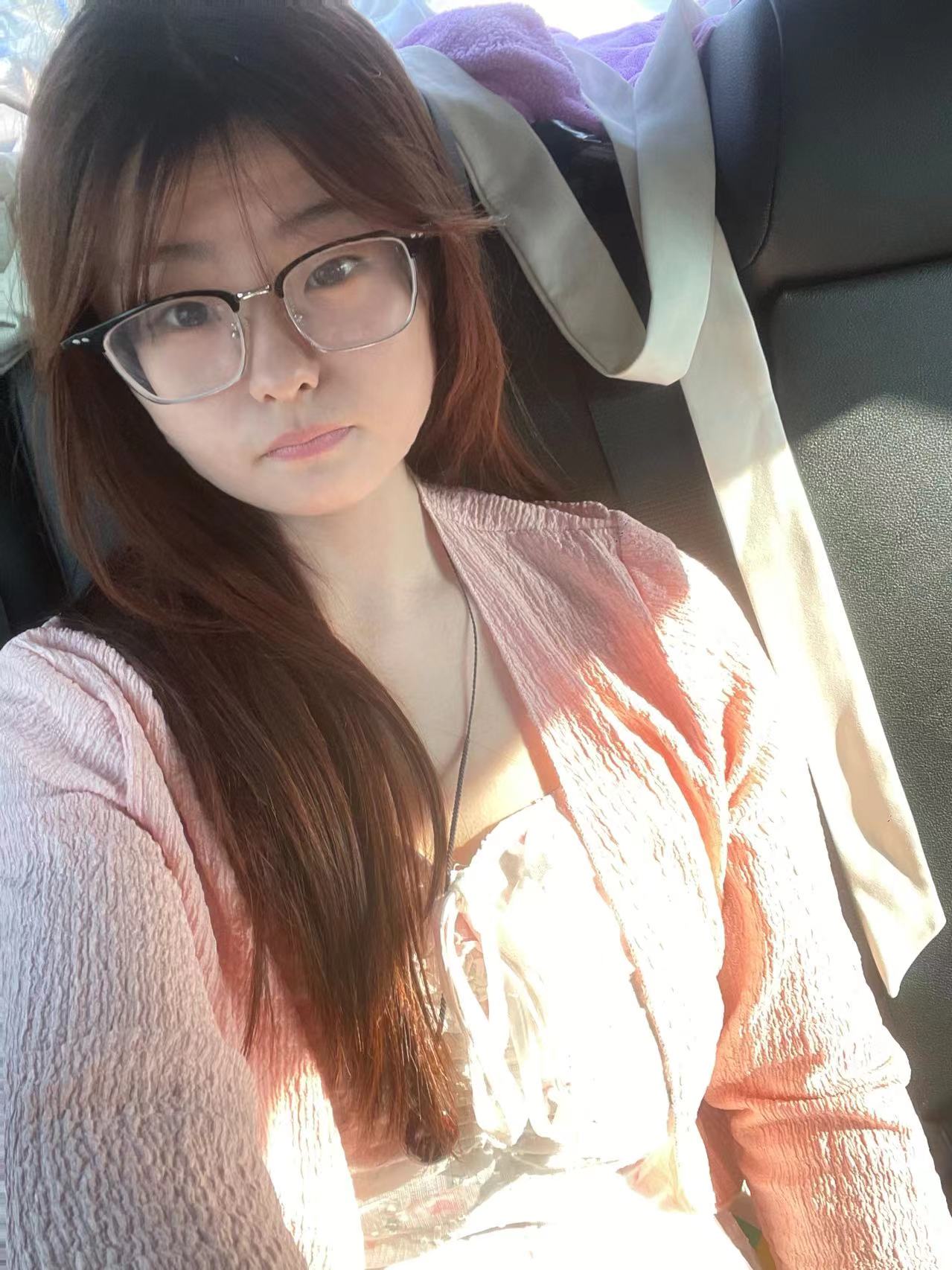 下方有资料照片，挡脸的可以找我看照片哦，相中的私聊我介绍认识04