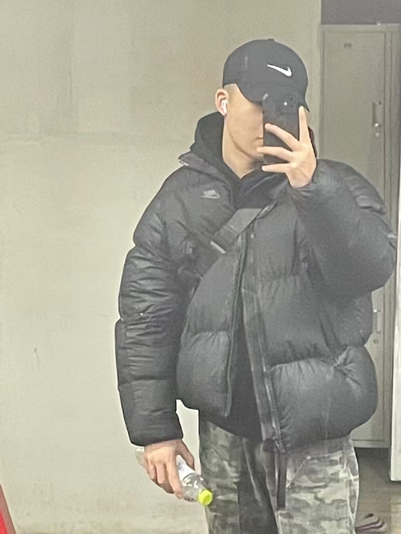 下方有资料照片，挡脸的可以找我看照片哦，相中的私聊我介绍认识03