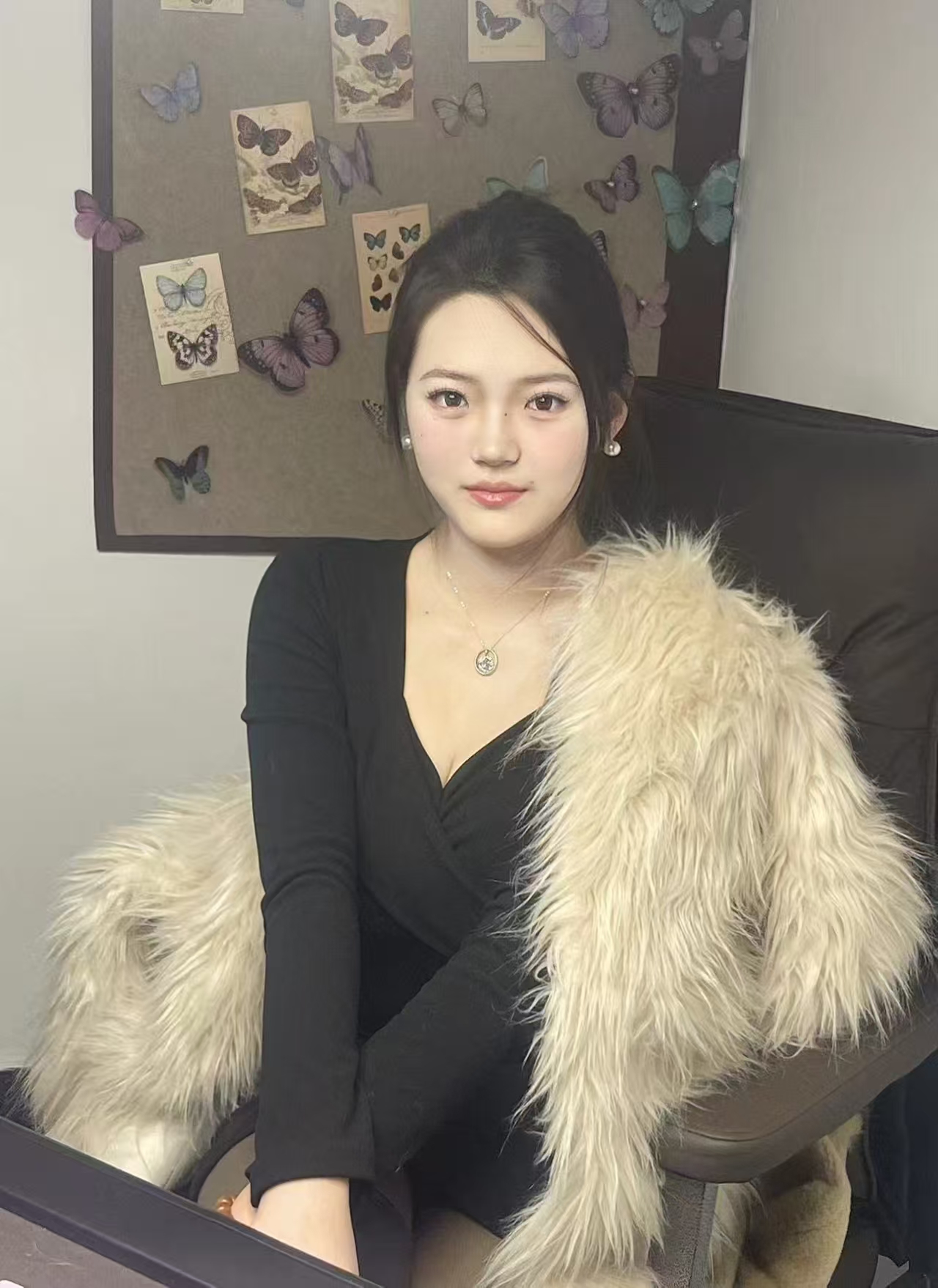 下方有资料照片，挡脸的可以找我看照片哦，相中的私聊我介绍认识05