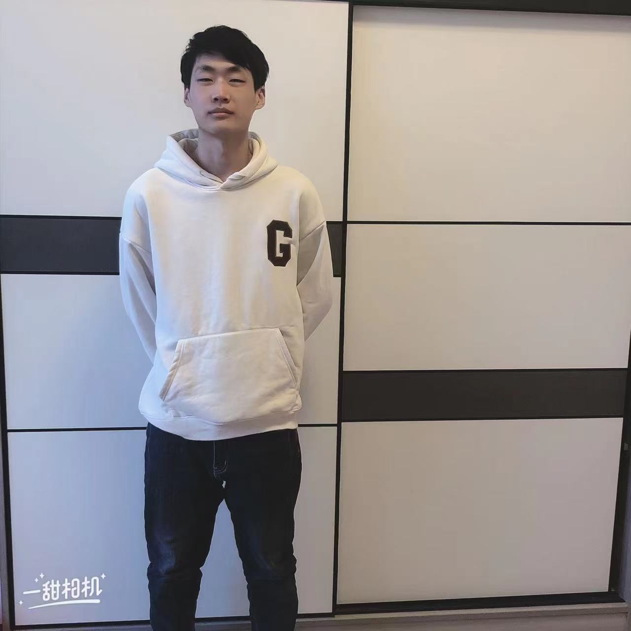 下方有资料照片，挡脸的可以找我看照片哦，相中的私聊我介绍认识00