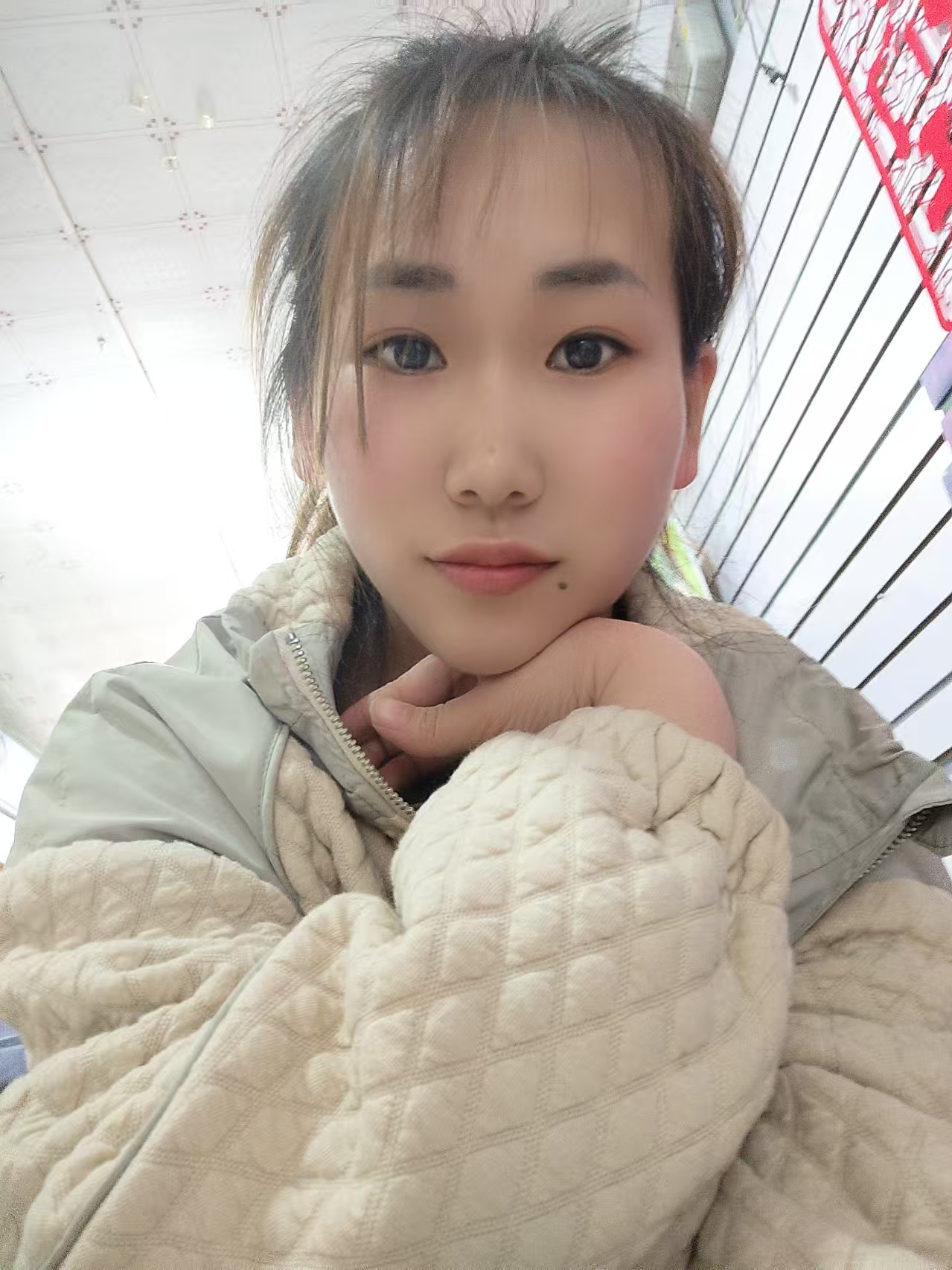 下方有资料照片，挡脸的可以找我看照片哦，相中的私聊我介绍认识02