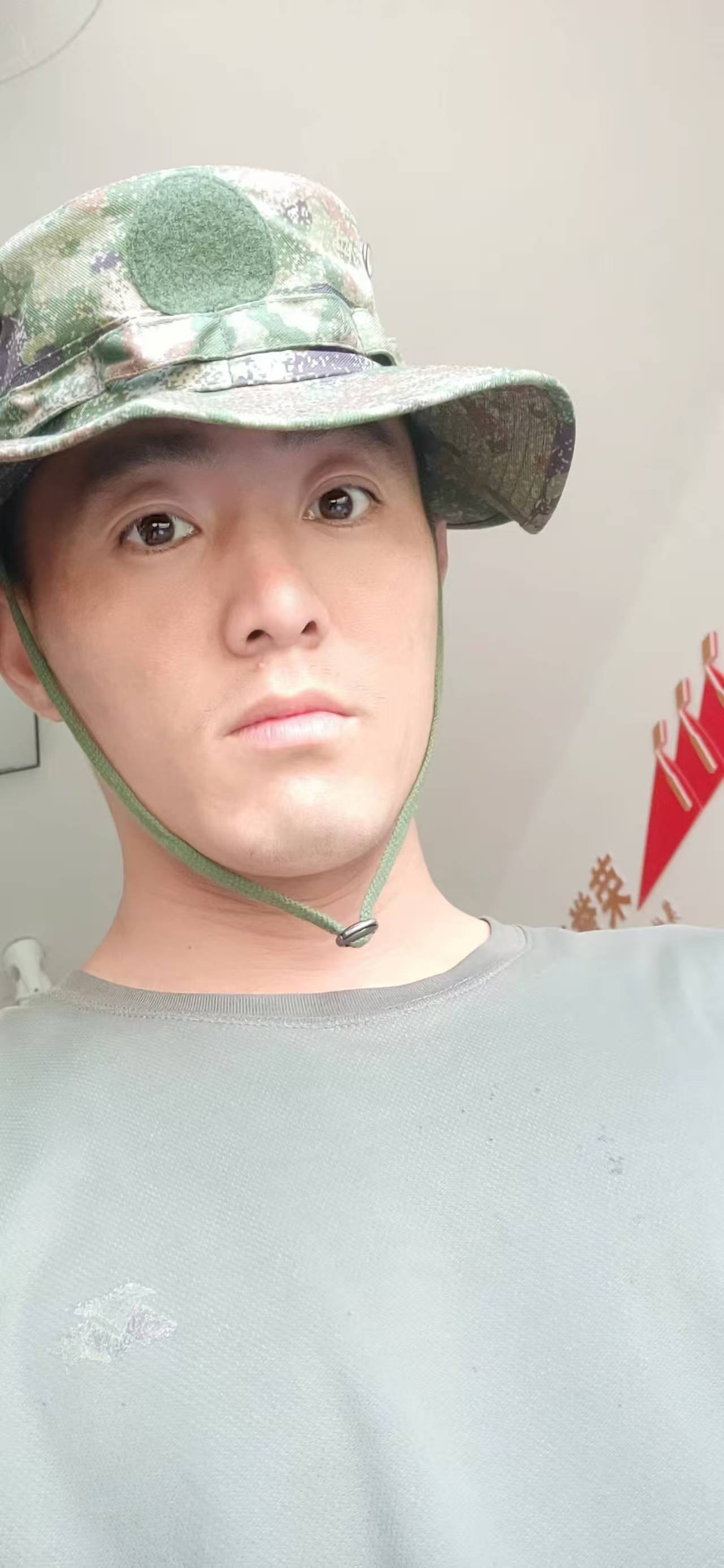 下方有资料照片，挡脸的可以找我看照片哦，相中的私聊我介绍认识91