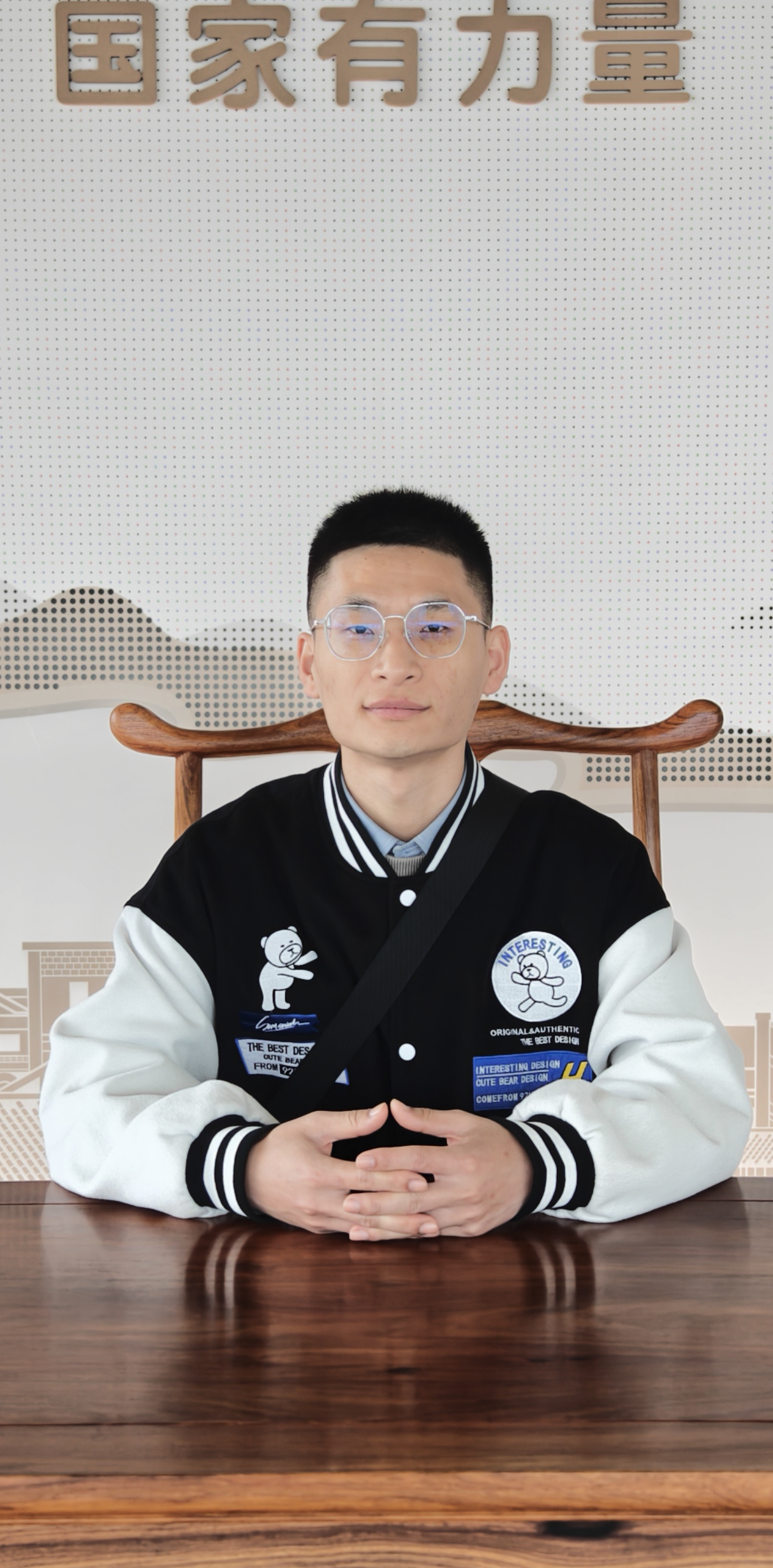 下方有资料照片，挡脸的可以找我看照片哦，相中的私聊我介绍认识 95