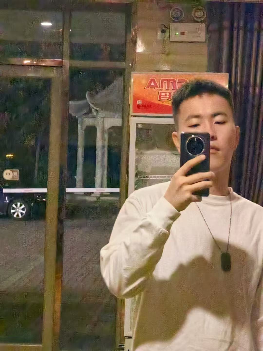 下方有资料照片，挡脸的可以找我看照片哦，相中的私聊我介绍认识01