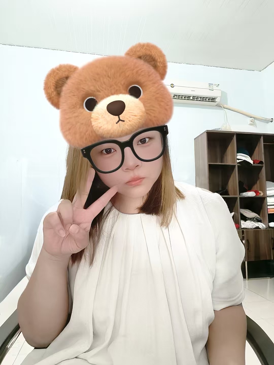 下方有资料照片，挡脸的可以找我看照片哦，相中的私聊我介绍认识06