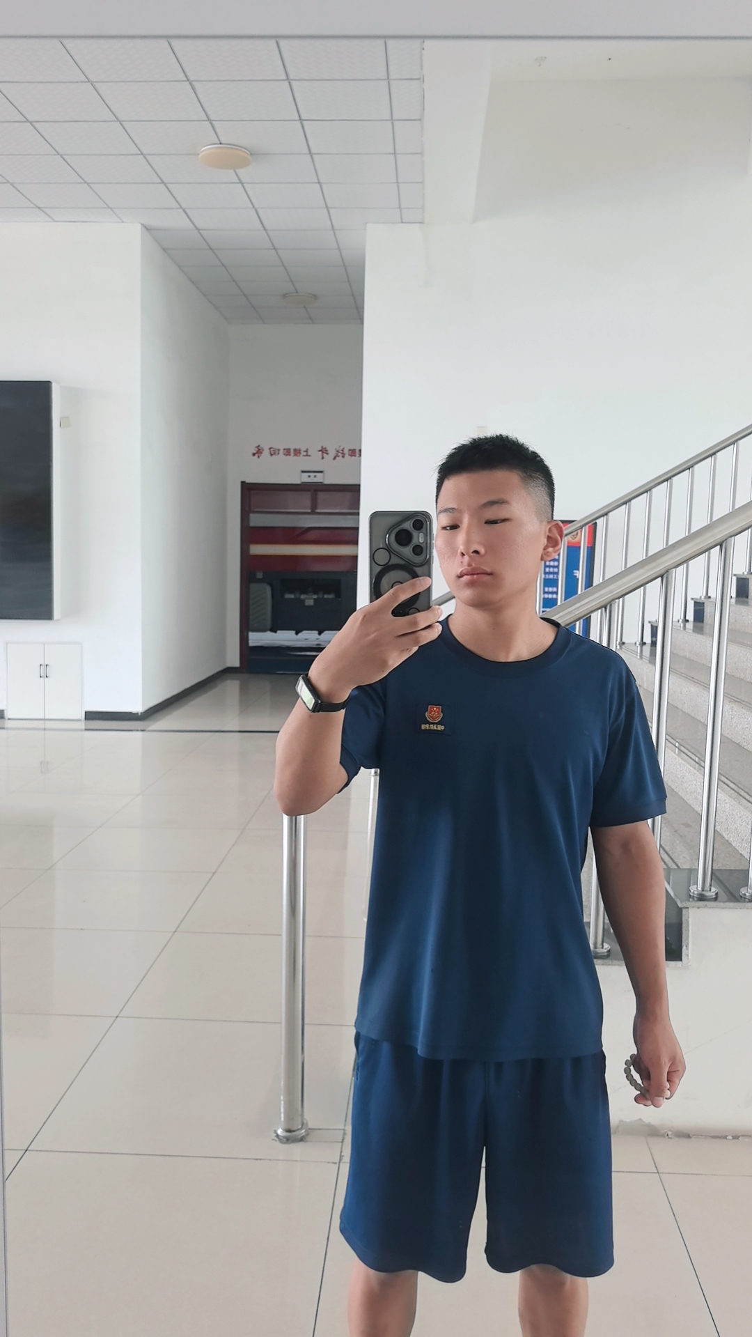 下方有资料照片，挡脸的可以找我看照片哦，相中的私聊我介绍认识03