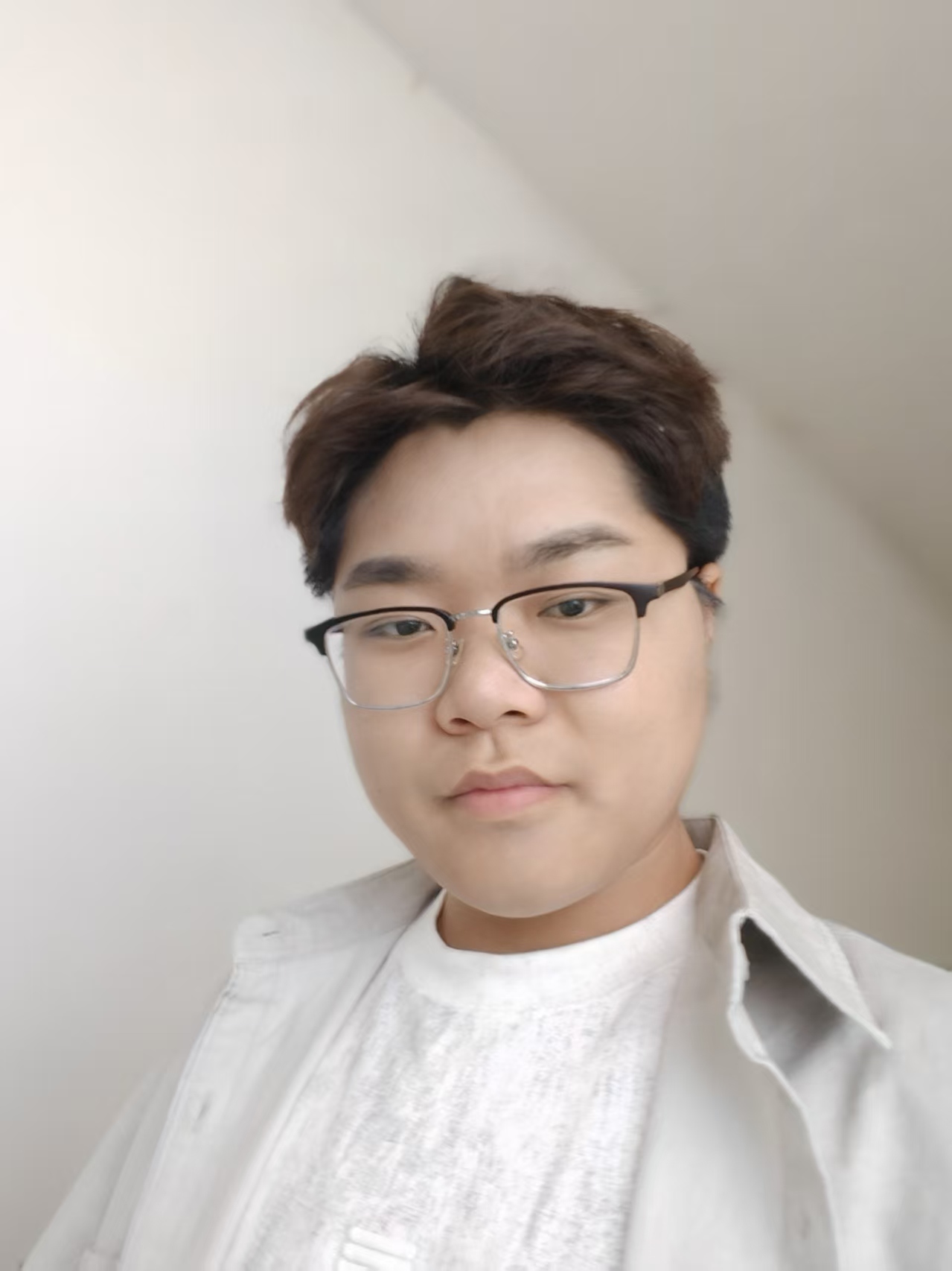 下方有资料照片，挡脸的可以找我看照片哦，相中的私聊我介绍认识02