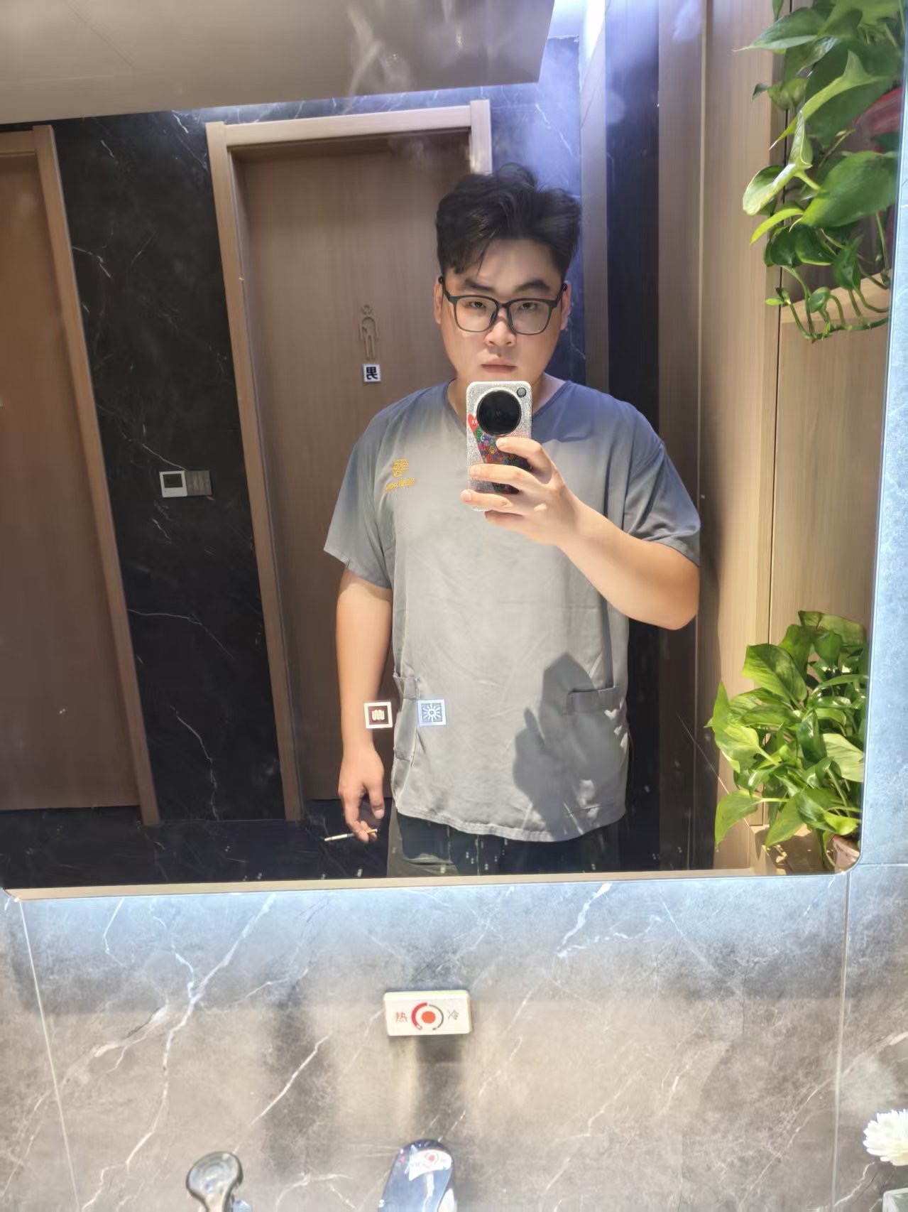 下方有资料照片，挡脸的可以找我看照片哦，相中的私聊我介绍认识03