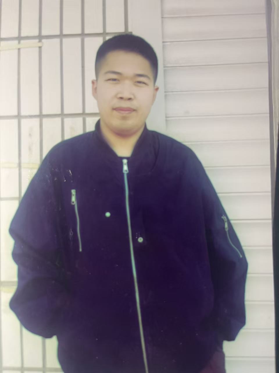 下方有资料照片，挡脸的可以找我看照片哦，相中的私聊我介绍认识03