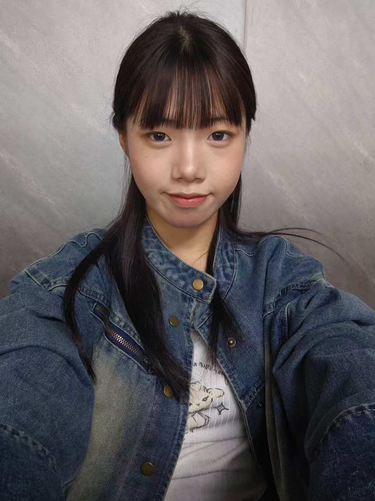 下方有资料照片，挡脸的可以找我看照片哦，相中的私聊我介绍认识02