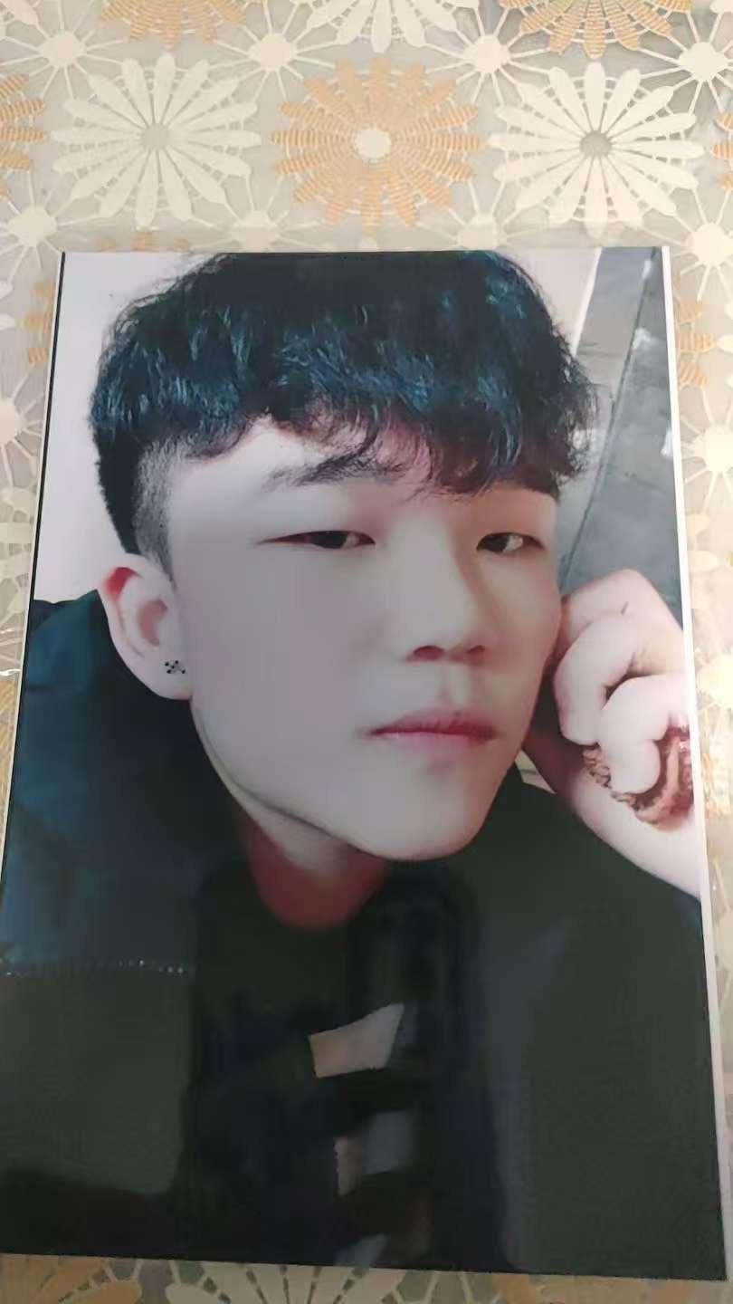 下方有资料照片，挡脸的可以找我看照片哦，相中的私聊我介绍认识06