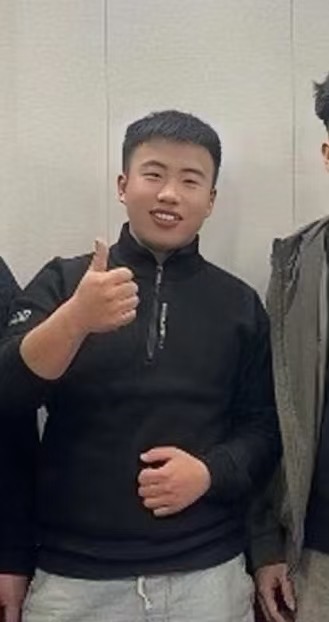 下方有资料照片，挡脸的可以找我看照片哦，相中的私聊我介绍认识00