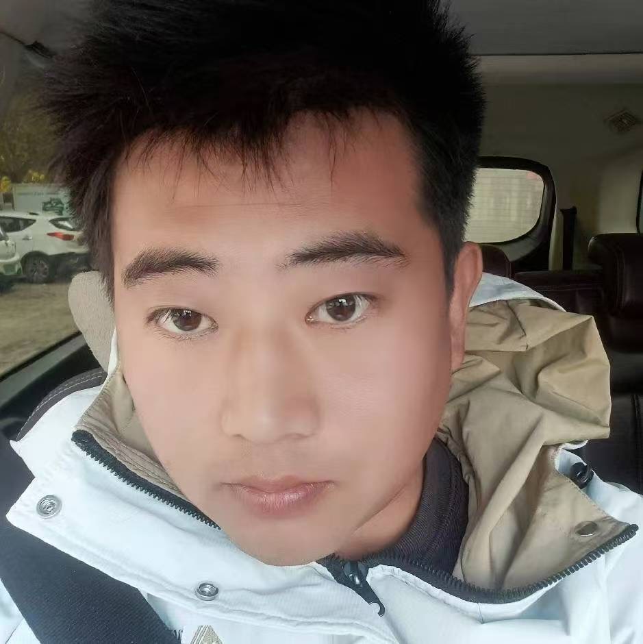 下方有资料照片，挡脸的可以找我看照片哦，相中的私聊我介绍认识95