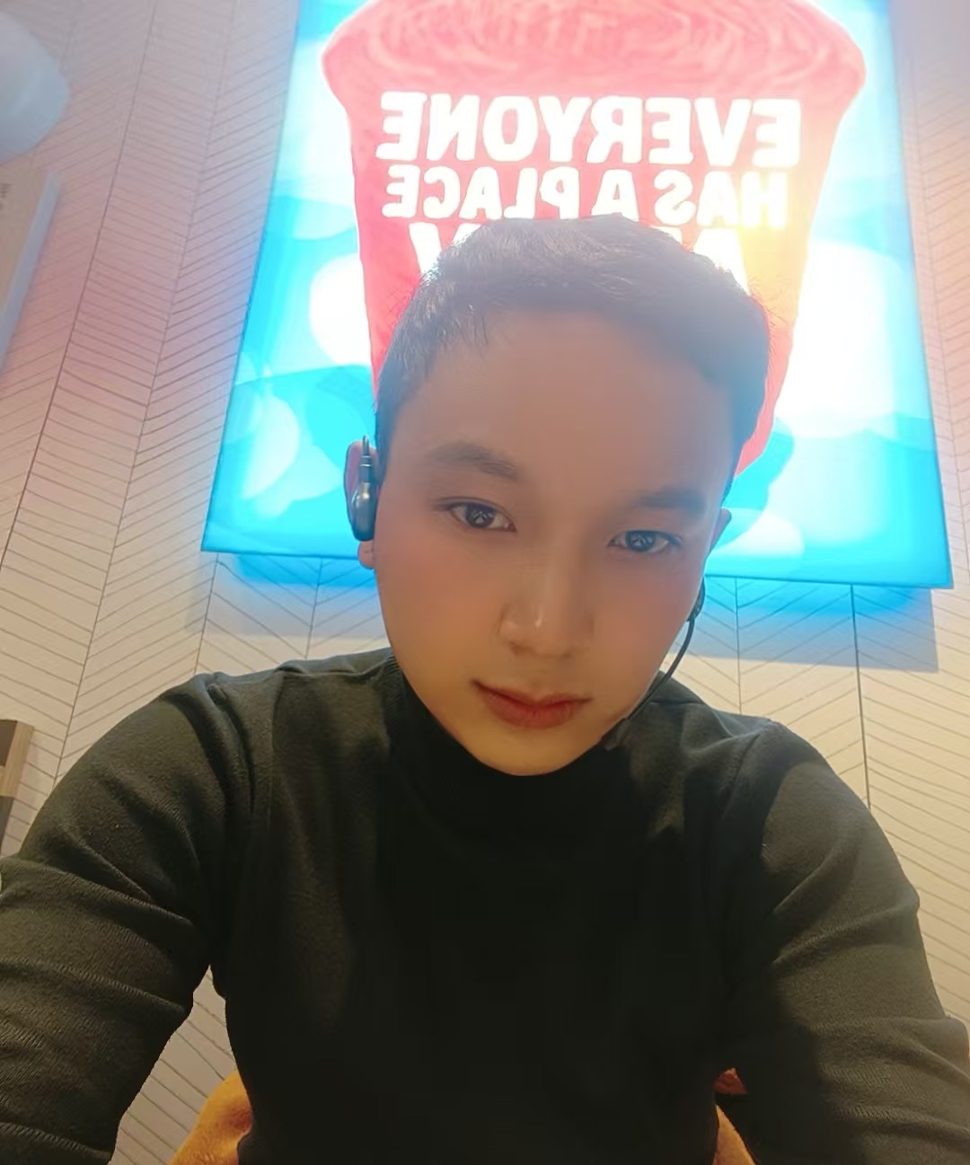 下方有资料照片，挡脸的可以找我看照片哦，相中的私聊我介绍认识02