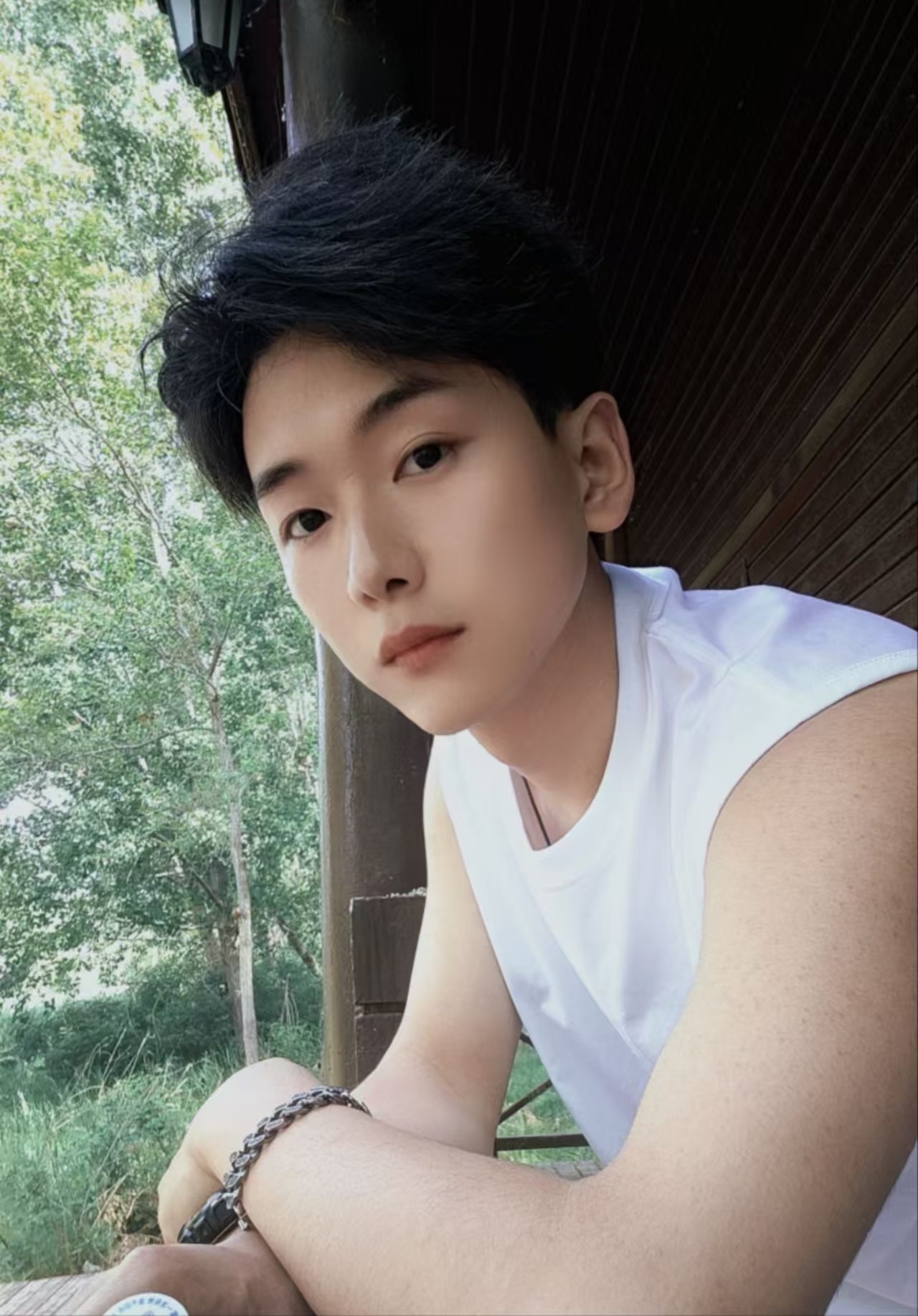 下方有资料照片，挡脸的可以找我看照片哦，相中的私聊我介绍认识00