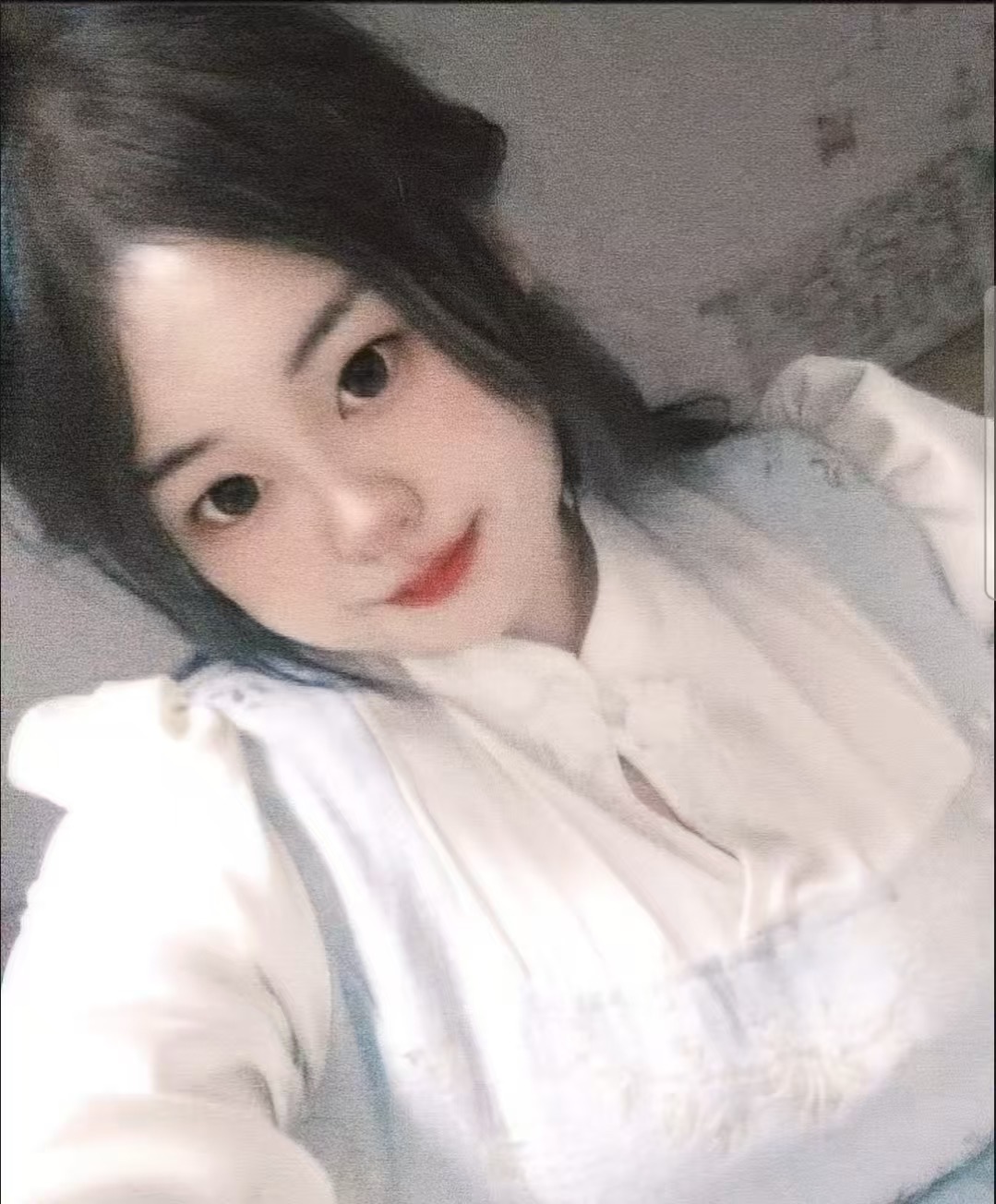 下方有资料照片，挡脸的可以找我看照片哦，相中的私聊我介绍认识01