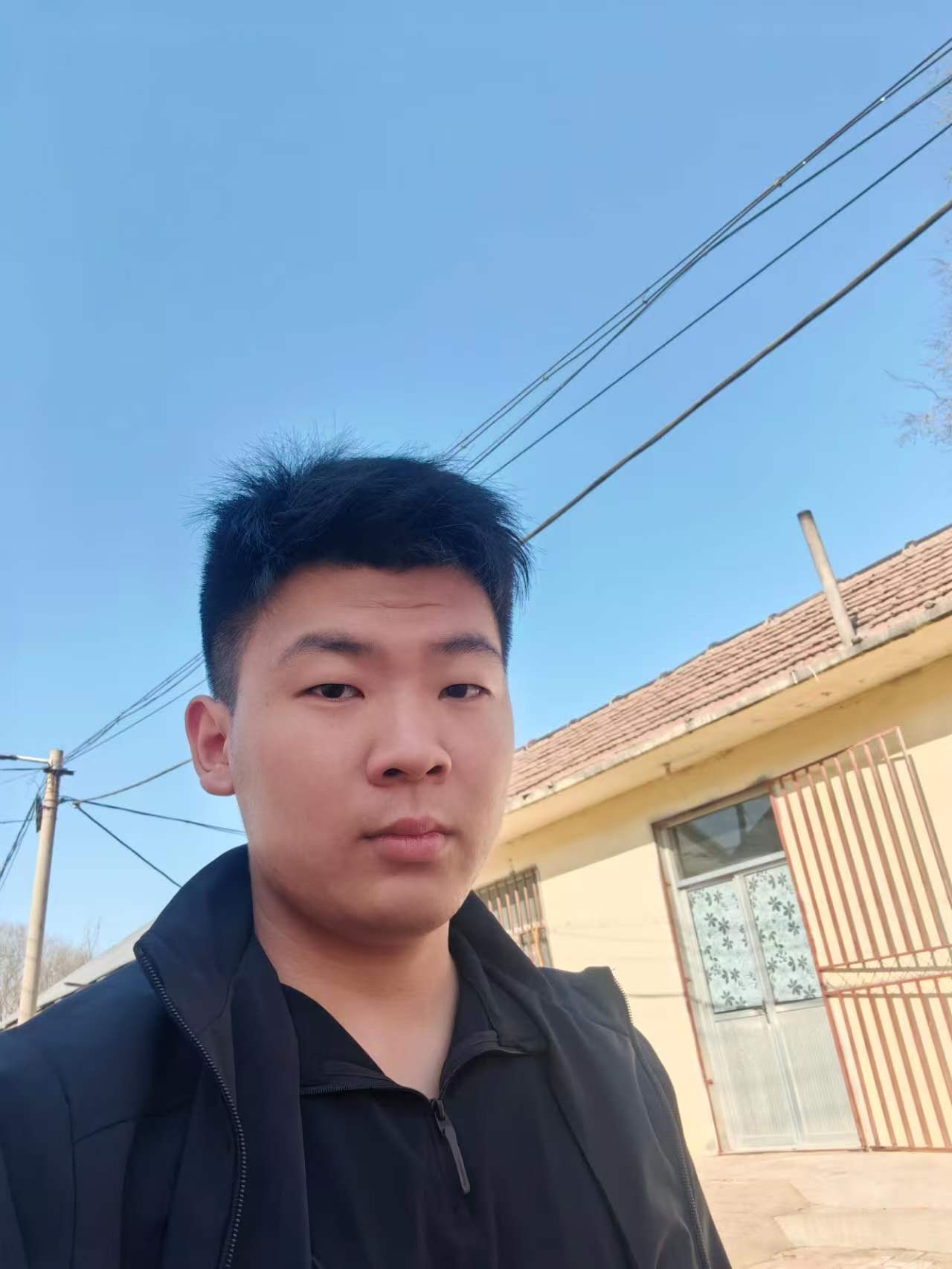 下方有资料照片，挡脸的可以找我看照片哦，相中的私聊我介绍认识05