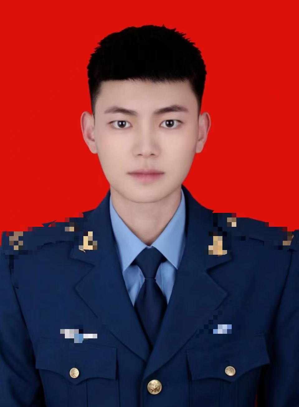 下方有资料照片，挡脸的可以找我看照片哦，相中的私聊我介绍认识05