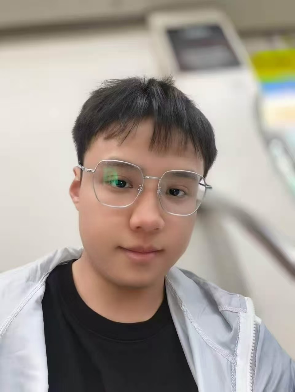下方有资料照片，挡脸的可以找我看照片哦，相中的私聊我介绍认识04