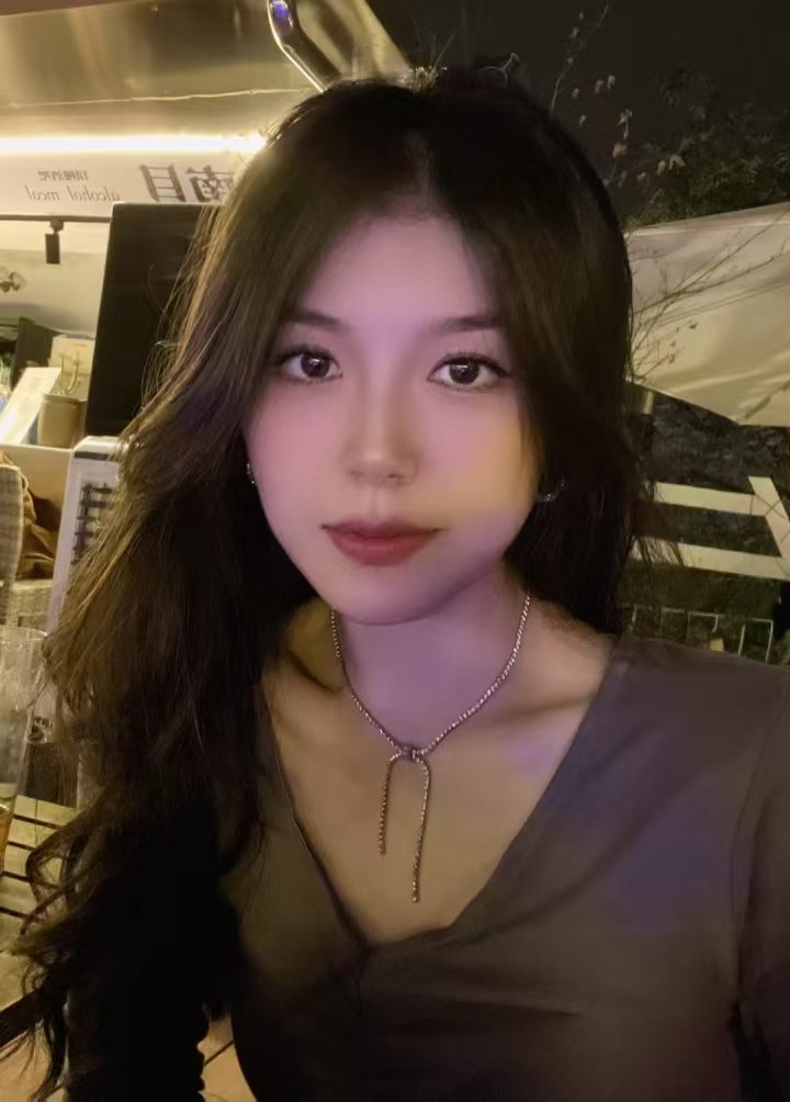 下方有资料照片，挡脸的可以找我看照片哦，相中的私聊我介绍认识02